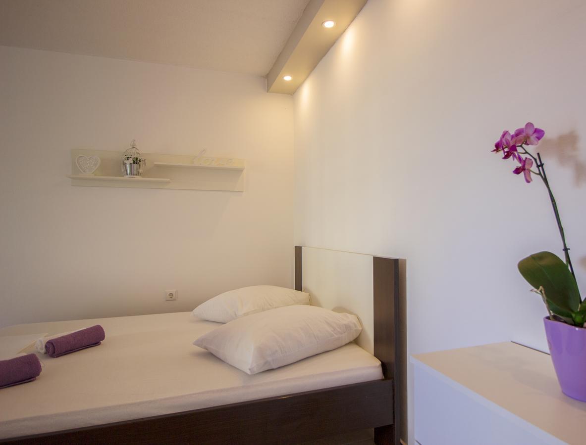 Apartments Hajdi Дуче Екстер'єр фото