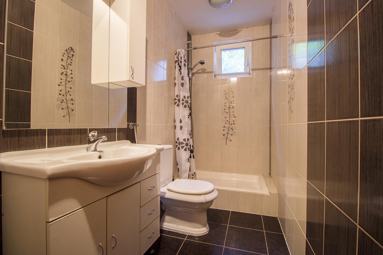 Apartments Hajdi Дуче Екстер'єр фото